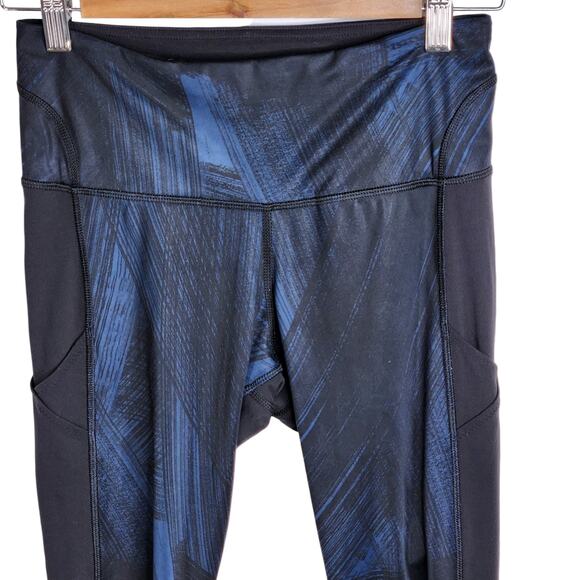 Lululemon Fresh Mesh Run Crop Legging‎ Womens Size 4 Wind Chill Deep Navy Black - Picture 2 of 6